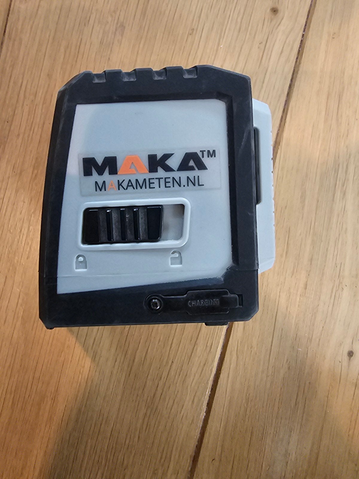 MAKA Cross Level Laser - Gebruikt, Ophalen, Gebruikt
