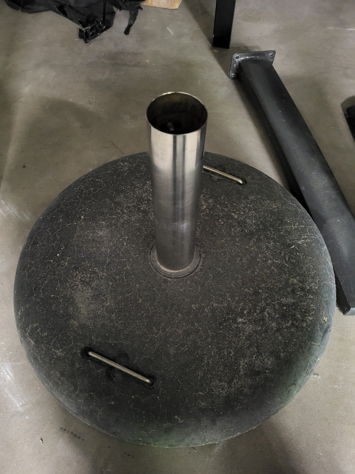 Degelijke en zware parasolvoet (6cm diameter), Ophalen, Gebruikt, Parasolvoet