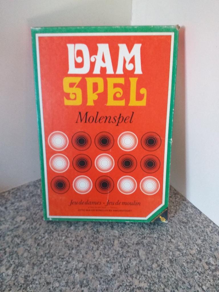 Te Koop, Drie of vier spelers, Ophalen of Verzenden, Zo goed als nieuw