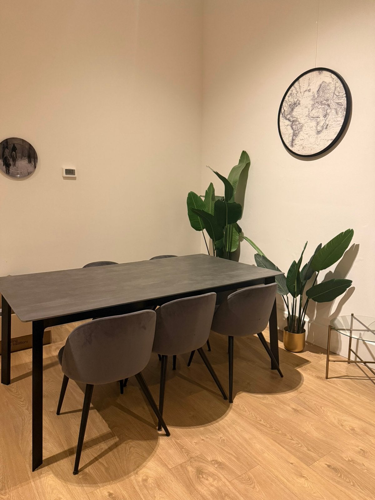 Extendable Dining Table, Huis en Inrichting, Tafels | Eettafels, 200 cm of meer, Zo goed als nieuw, Rechthoekig, 50 tot 100 cm