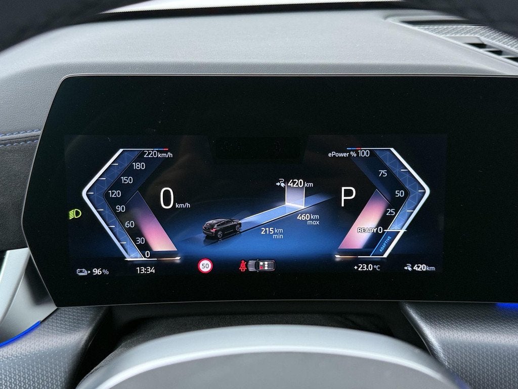 BMW iX1 eDrive20 67 kWh M Sport Edition | Comfort Access | E, Auto's, BMW, 514 km, Met garantie (alle), Zwart, 204 pk