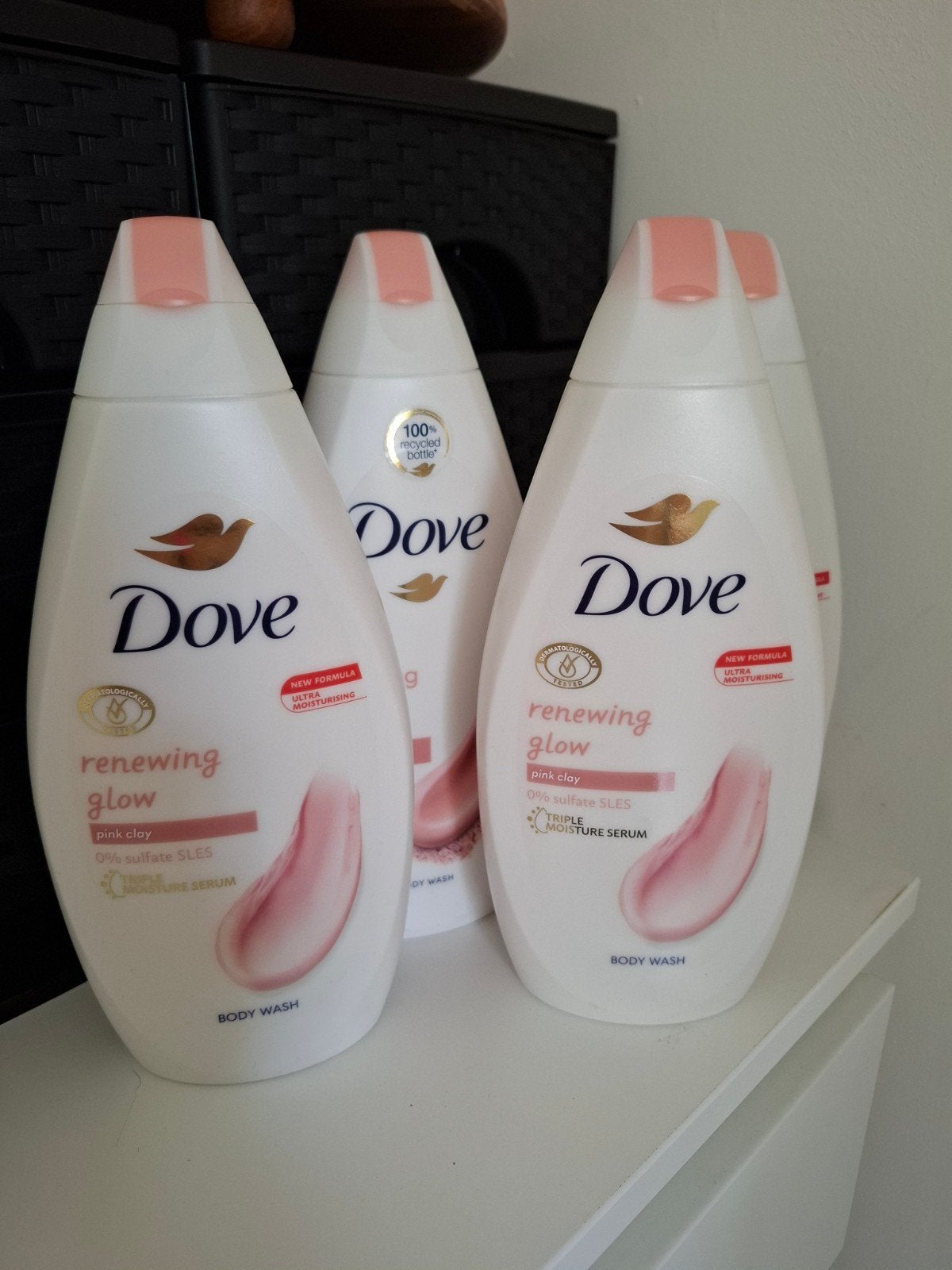 4x Dove Renewing Glow Pink Clay Body Wash 450ml, Ophalen of Verzenden