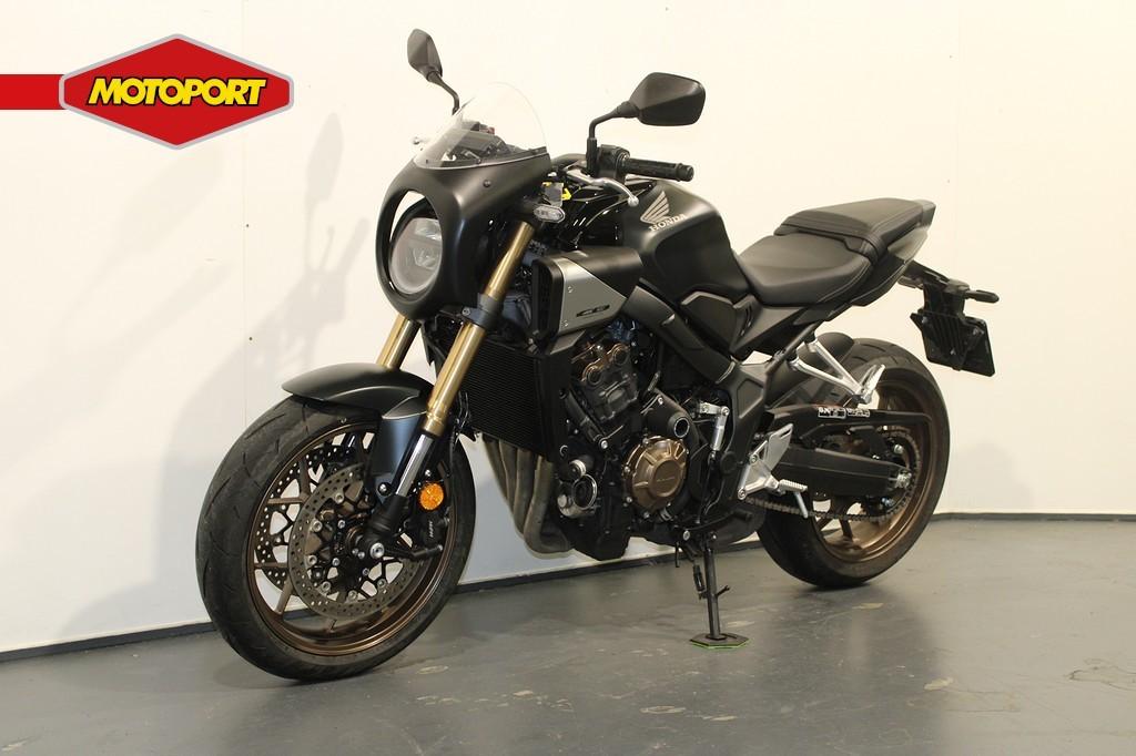 Honda CB 650 R E Clutch (bj 2025), Motoren, Motoren | Honda, Bedrijf, Mc.benelux@honda-eu.com, Toermotor, Doornveld 180
B-1731  Zellik, BE