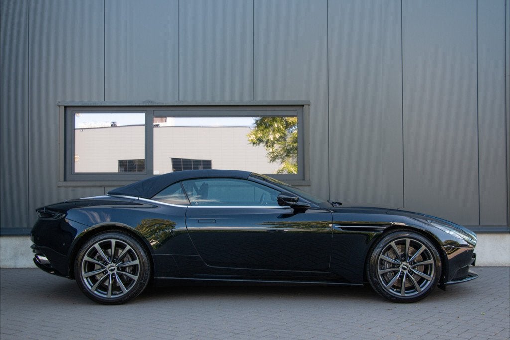 Aston Martin DB11 Volante 4.0 V8 510PK | 360 Cam | Side Assi, Auto's, Aston Martin, Achterwielaandrijving, Gebruikt, 510 pk, Bedrijf
