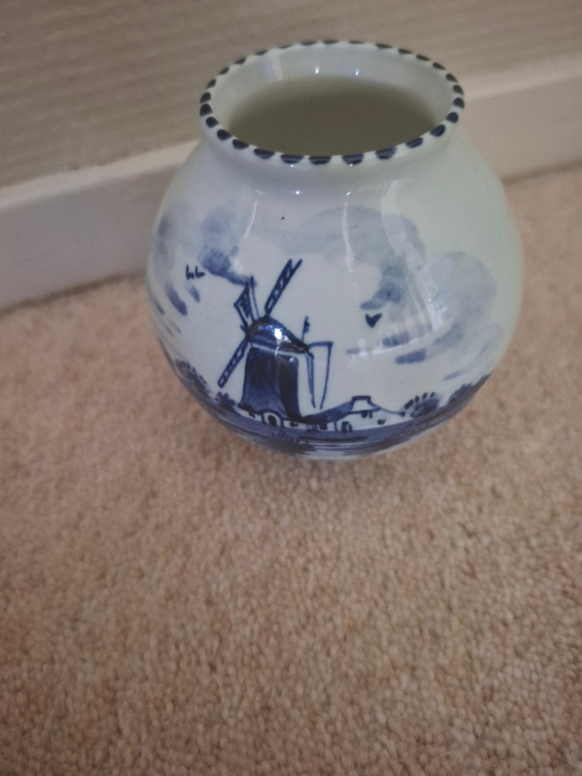 Delfts Blauw Vaasje - Royal Delft - Handgeschilderd Molen, Ophalen of Verzenden