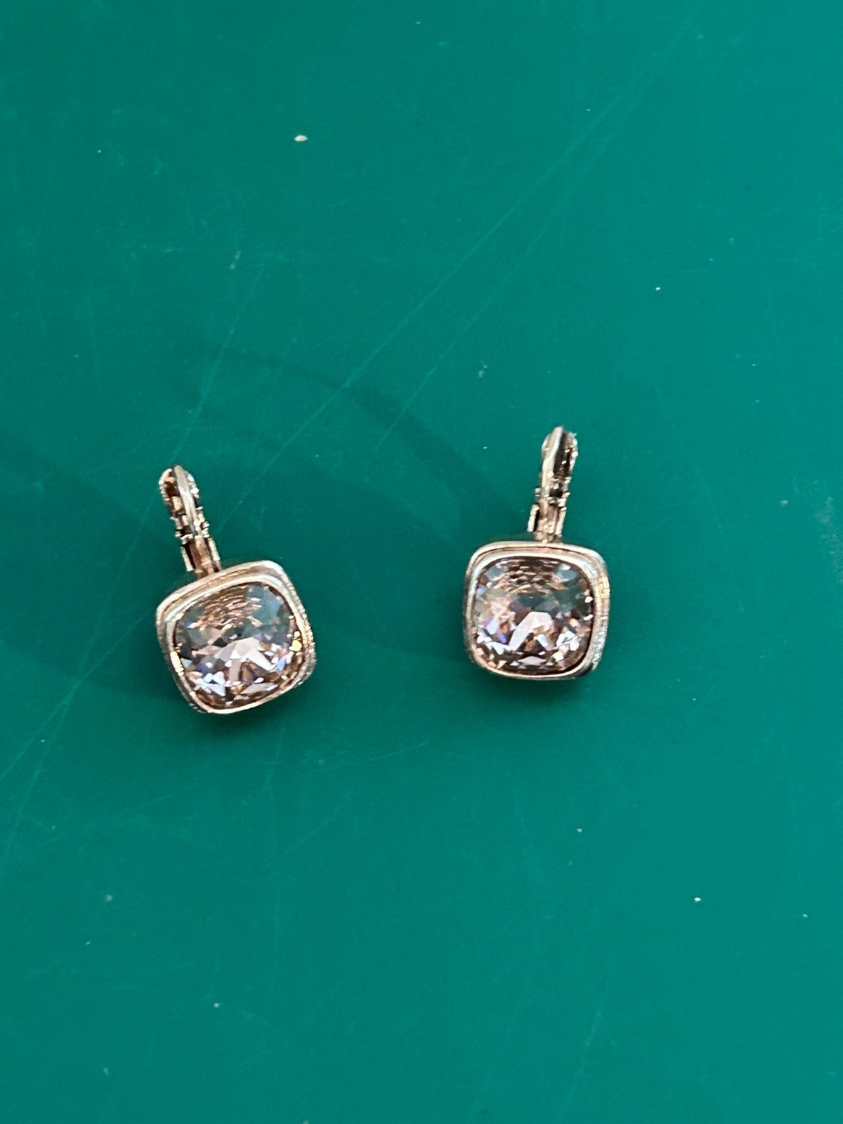 Mooie oorbellen van Kemps, Sieraden, Tassen en Uiterlijk, Oorbellen, Verzenden, Zo goed als nieuw, Goud, Overige materialen