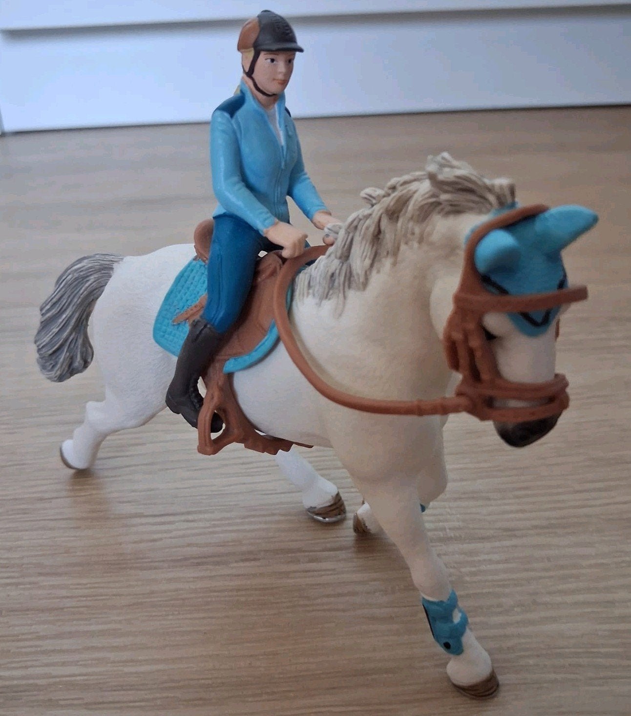 Schleich Horse Club Wedstrijdamazone 42111, Ophalen of Verzenden, Zo goed als nieuw