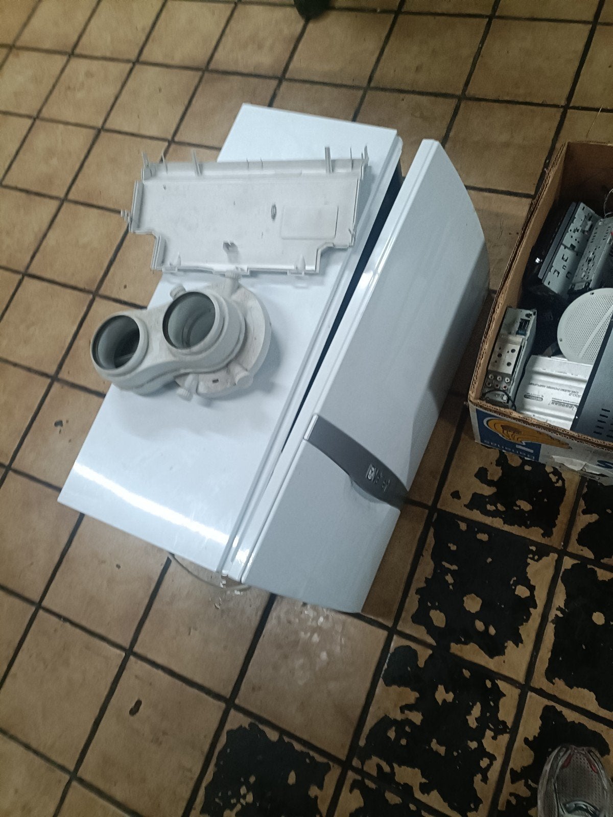 Vaillant VHR NL 25-30/5.5 R1 CV-ketel, Witgoed en Apparatuur, Ophalen