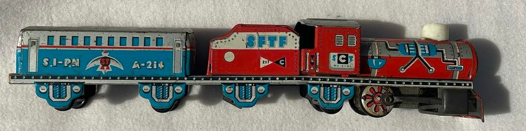 Locomotief en wagen, metaal speelgoed, Antiek en Kunst, Ophalen of Verzenden