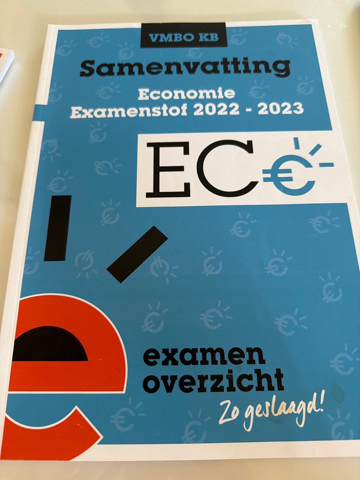 Samenvatting Economie Examenstof 2022-2023 VMBO KB, Boeken, Ophalen of Verzenden, Zo goed als nieuw, VMBO, Economie