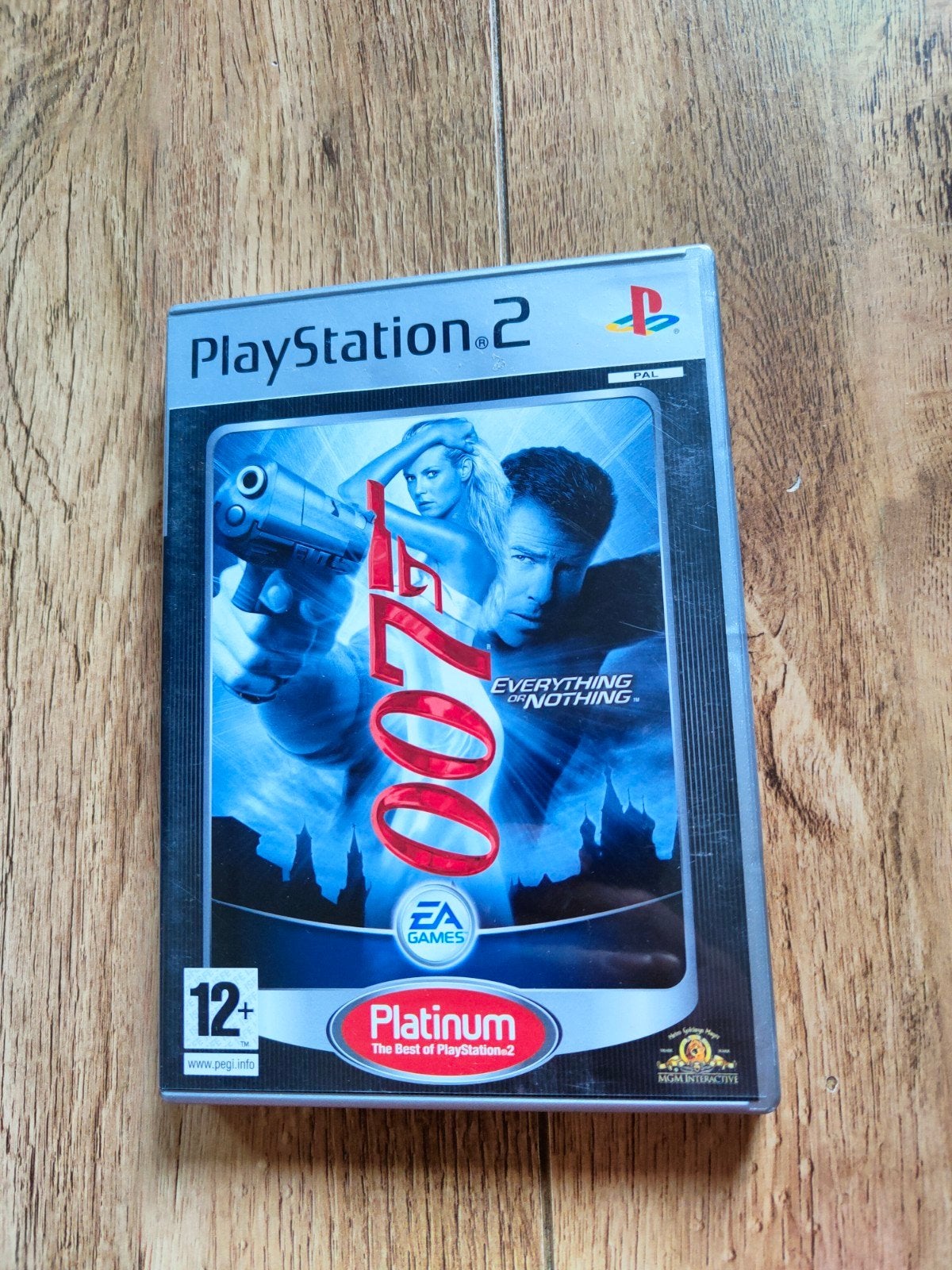 PS2 spel - James Bond 007 Everything or Nothing, Shooter, 1 speler, Ophalen of Verzenden, Zo goed als nieuw