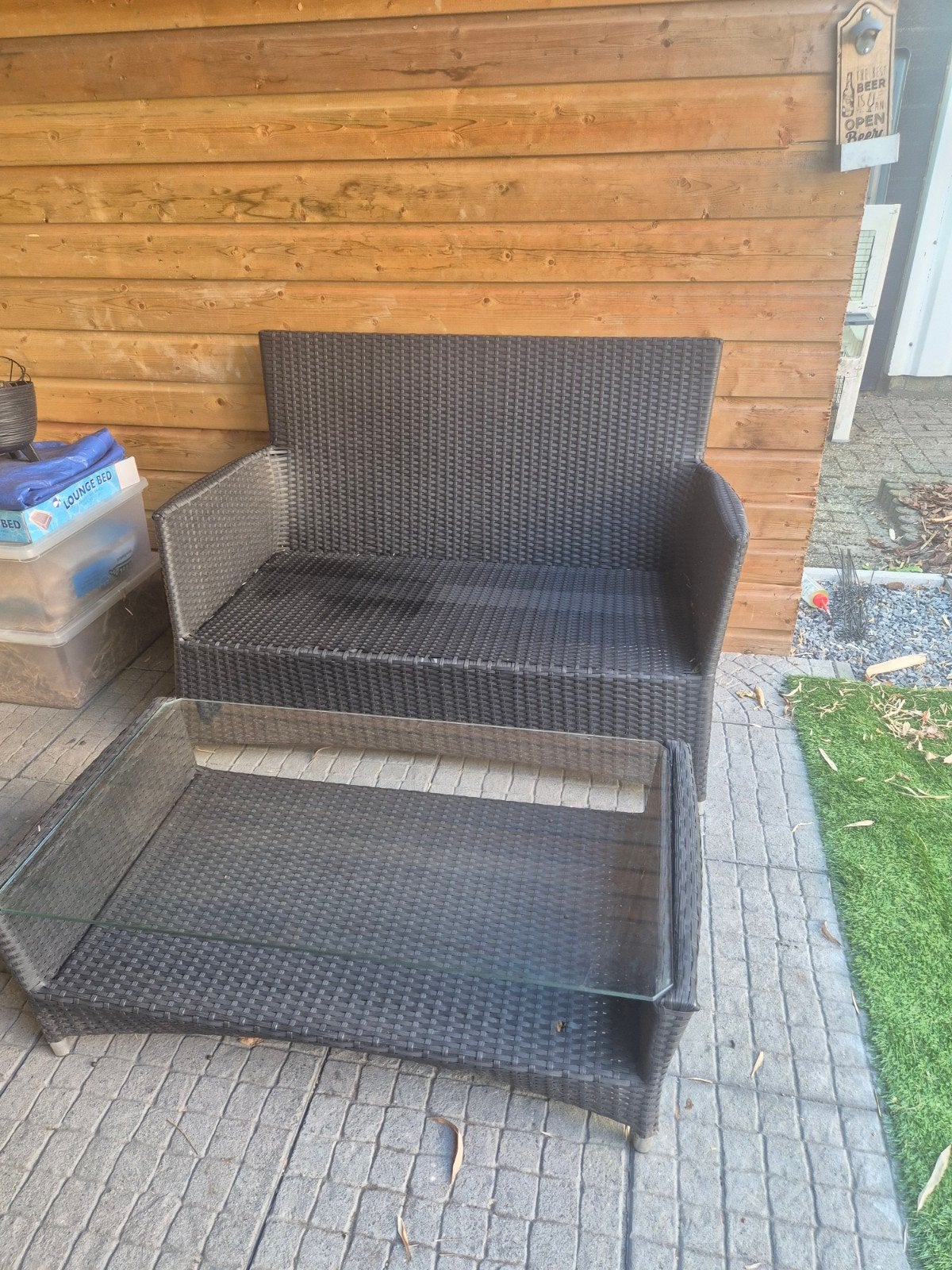 Wicker loungeset met glazen salontafel, 2 zitplaatsen, Gebruikt, Bank, Ophalen of Verzenden