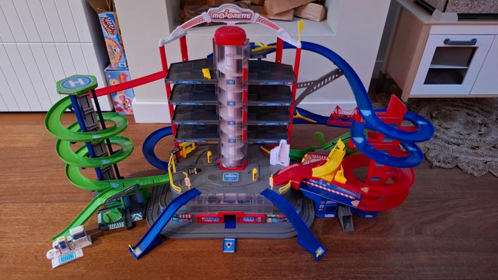 Majorette Super City Garage - Grote Parkeergarage Racebaan, Kinderen en Baby's, Speelgoed | Racebanen, Zelf te bouwen, Handmatig