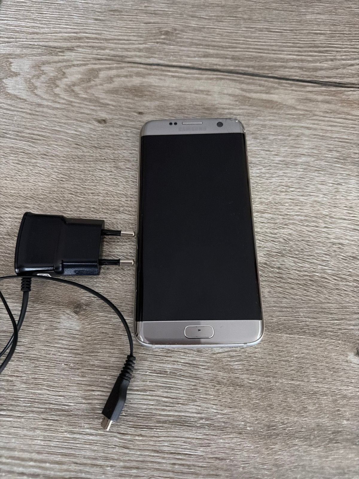 Samsung Galaxy S7 Edge - Scherm en achterkant beschadigd, Telecommunicatie, Mobiele telefoons | Samsung, Ophalen, Gebruikt, Galaxy S2 t/m S9