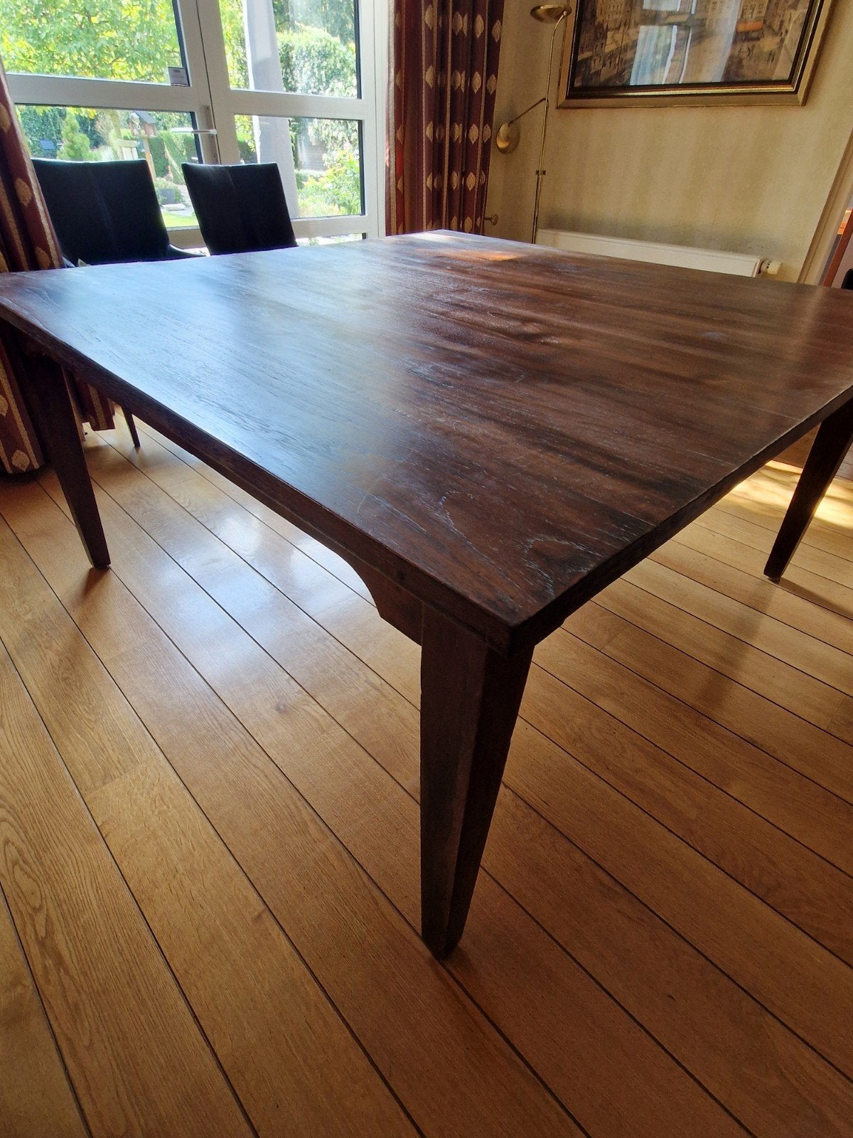 Eettafel met 8 leren stoelen en eikenhouten kastje, Huis en Inrichting, Ophalen