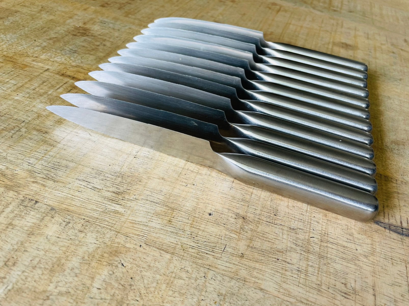 LAGUIOLE Monoblock Steakmessen set 12 Piece, Ophalen of Verzenden, Zo goed als nieuw, Rvs of Chroom, Vaatwasserbestendig