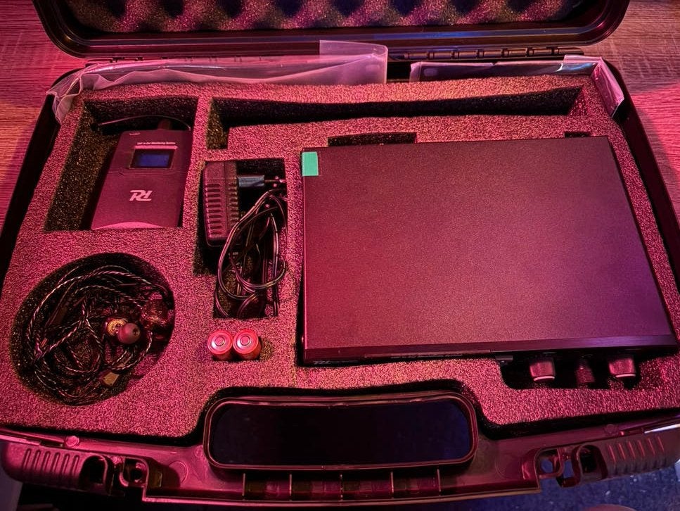 NIEUW Power Dynamics PD910 UHF In-Ear Monitor Systeem, Ophalen of Verzenden, Zo goed als nieuw
