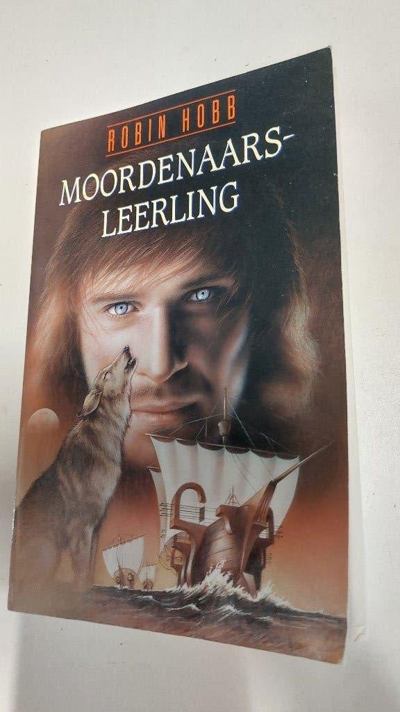 Moordenaarsleerling - Robin Hobb (Fantasy Boek), Boeken, Ophalen of Verzenden, Gelezen, Robin Hobb
