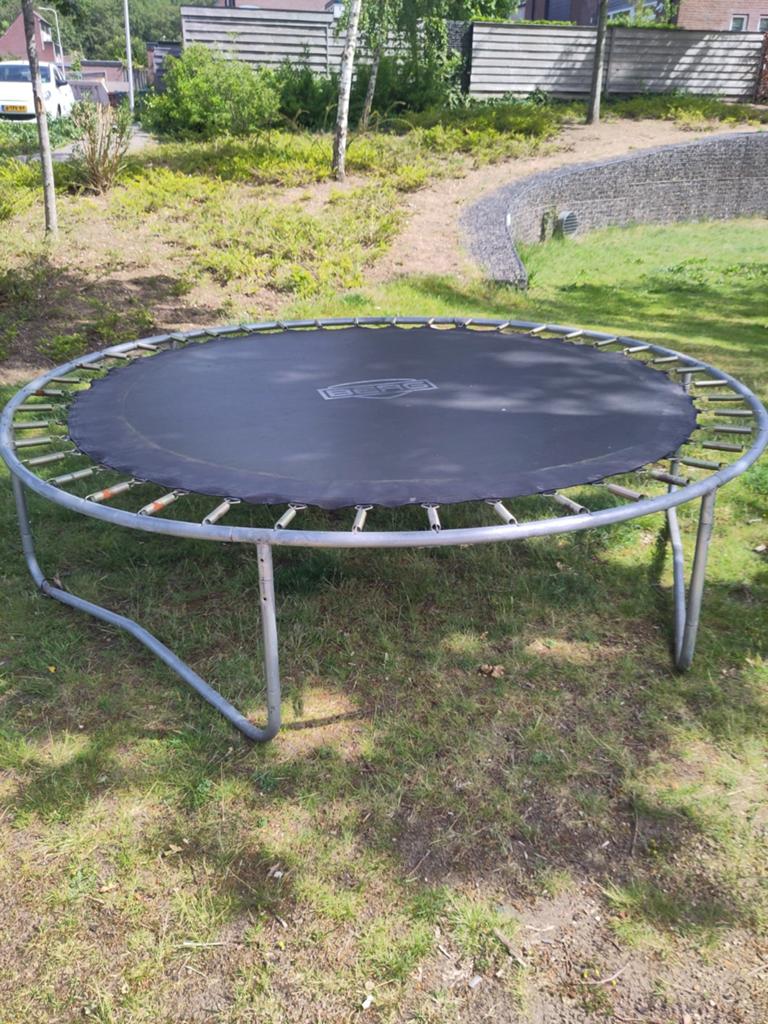 Berg Trampoline 2.40m met net en palen, Ophalen
