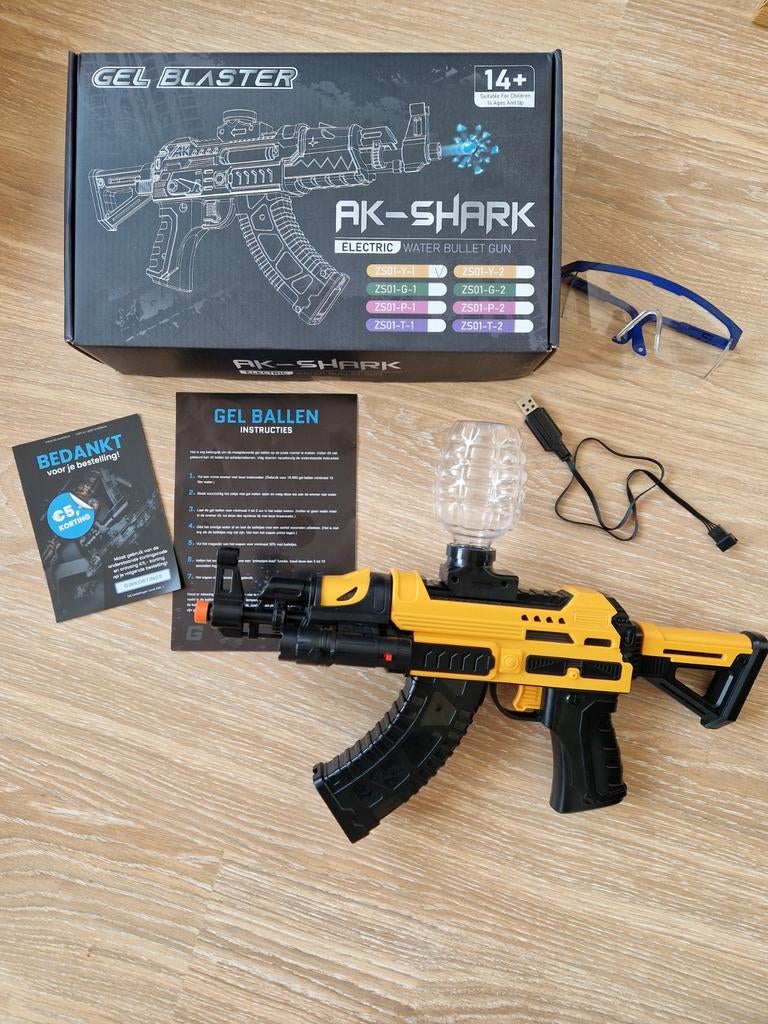 Gel Blaster AK-Shark - ZGAN, Ophalen of Verzenden, Zo goed als nieuw