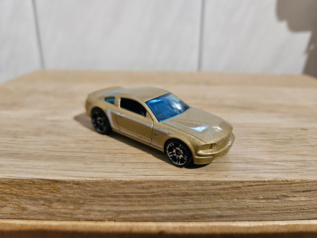 Hotwheels Hot Wheels 2005 Ford Mustang GT, Ophalen of Verzenden, Zo goed als nieuw, Auto