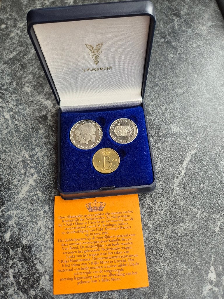 Munten set 1980 dubbel portret Koningin Juliana & Beatrix, Verzenden, Koningin Juliana, Setje