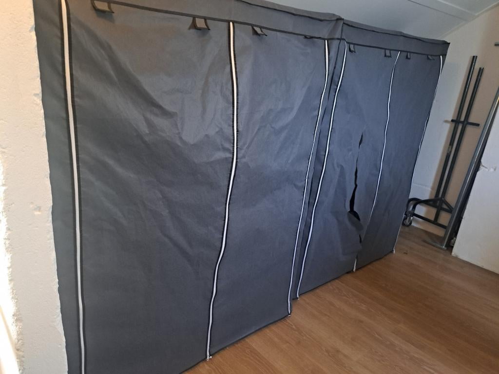 Kledingkast van stof - Grijs opvouwbaar, Huis en Inrichting, Kasten | Kledingkasten, Ophalen, Kunststof, Gebruikt, 150 tot 200 cm