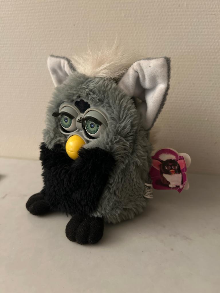 Vintage Furby 70-800 Grijs/Zwart met label - Zo goed als nie, Ophalen of Verzenden, Gebruikt