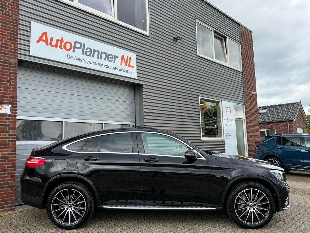 Mercedes-Benz GLC-klasse Coupé 350e 4Matic AMG! Dealer OH!, Auto's, Automaat, 1940 kg, Gebruikt, 4 cilinders