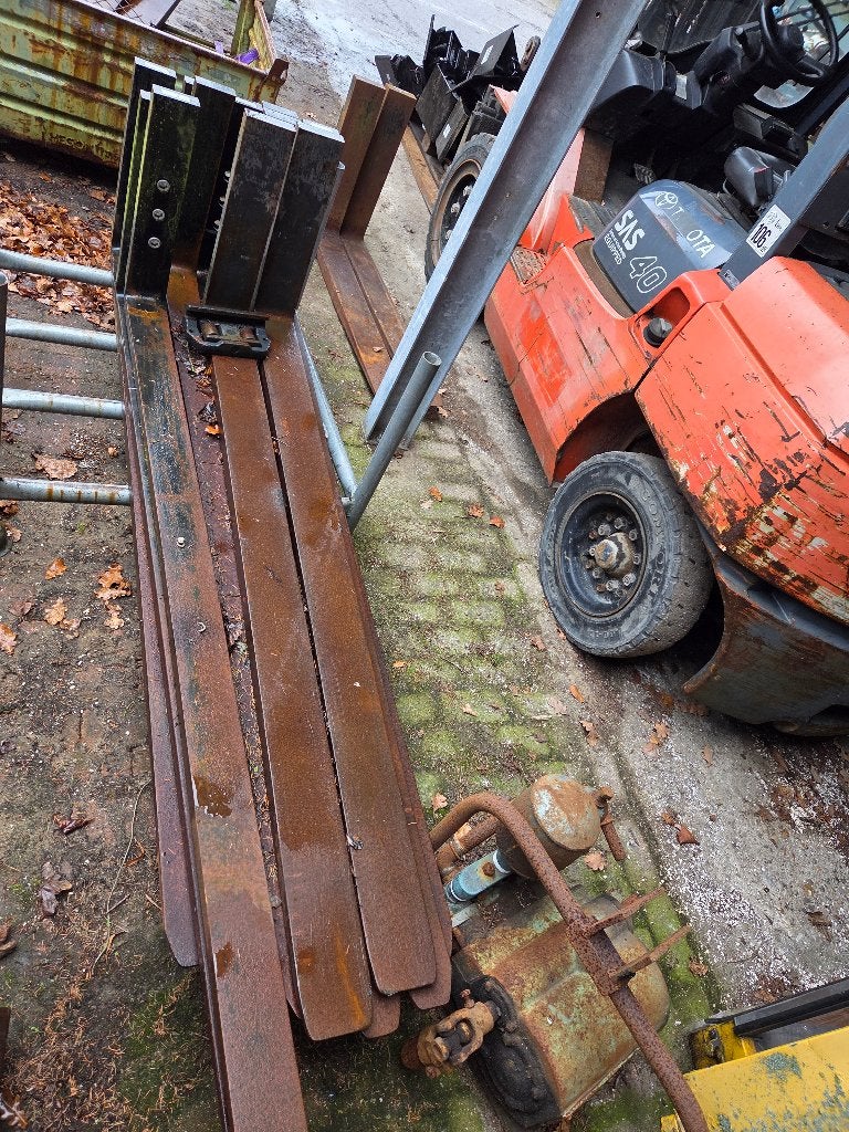 Lange Fem 2 vorken, 2 meter Lang, Ophalen, Zo goed als nieuw