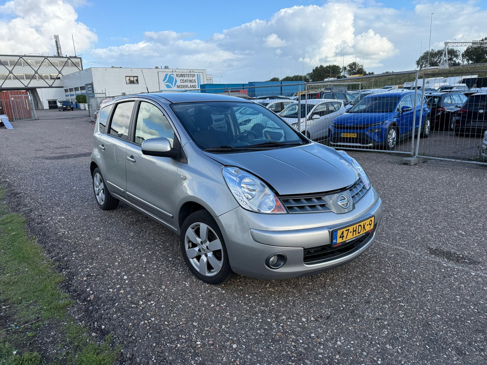 Foto 3 van Nissan Note Automaat | Benzine | 169.000 km | Dealer onderh.
