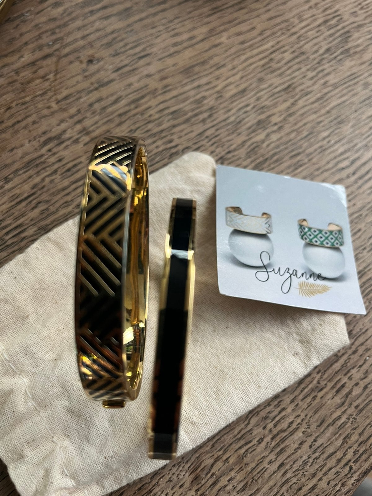 Nieuwe armbanden Suzanne, Ophalen of Verzenden, Nieuw, Goud, Staal