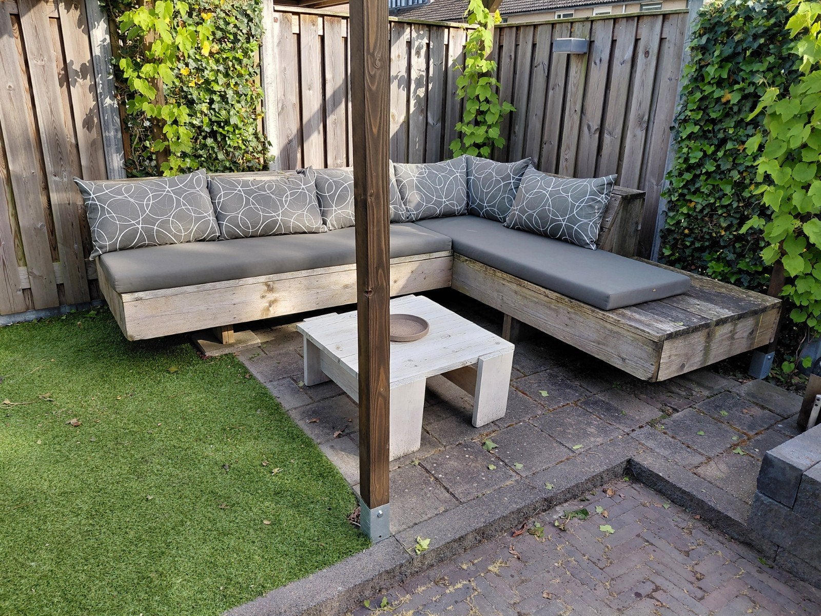 Houten loungebank met kussens voor buiten, Tuin en Terras, Ophalen of Verzenden, Gebruikt, Hout
