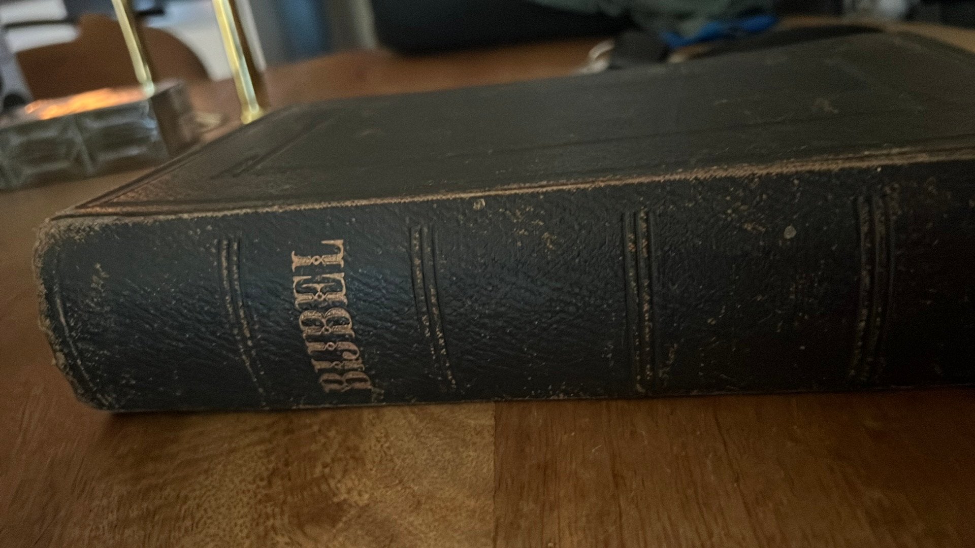Orginele staten bijbel 120 jaar oud, Ophalen of Verzenden, Zo goed als nieuw, Minder dan 500 watt