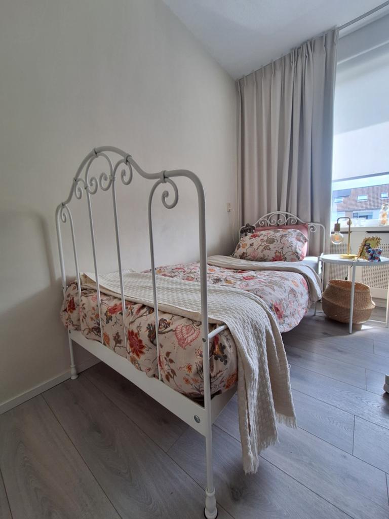 Brocante spijlenbed te koop, Huis en Inrichting, Slaapkamer | Bedden, 90 cm, Eenpersoons, Wit, Ophalen of Verzenden