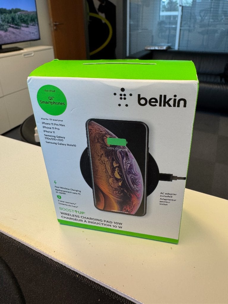 Belkin Boost Up Draadloze Oplader 10W - Nieuw in doos, Telecommunicatie, Mobiele telefoons | Telefoon-opladers, Draadloze oplader