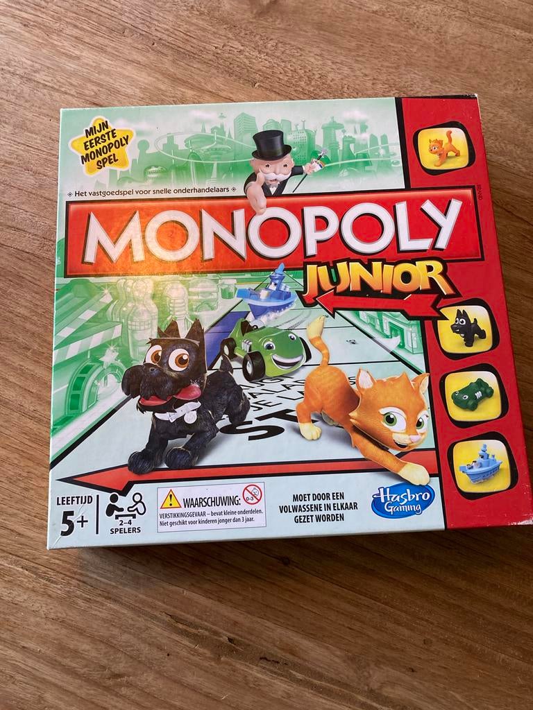 Monopoly Junior - Mijn Eerste Monopolyspel, Hobby en Vrije tijd, Gezelschapsspellen | Kaartspellen, Ophalen of Verzenden, Zo goed als nieuw
