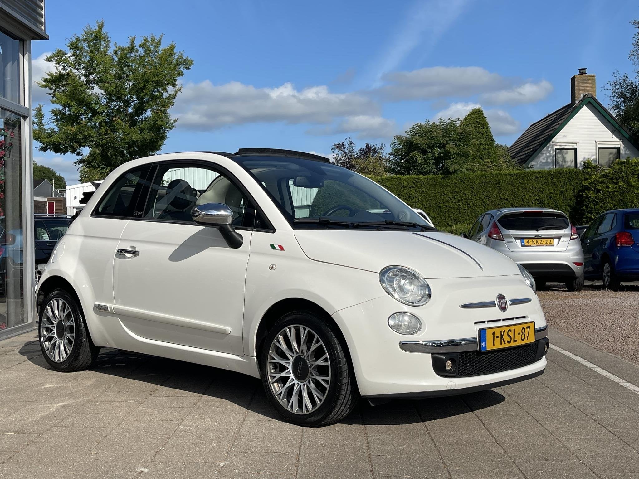 Fiat 500 C 0.9 TwinAir Lounge /Cabrio/Climate/PDC/Lederen in, Auto's, Fiat, Euro 5, 86 pk, Gebruikt, 31 €/maand