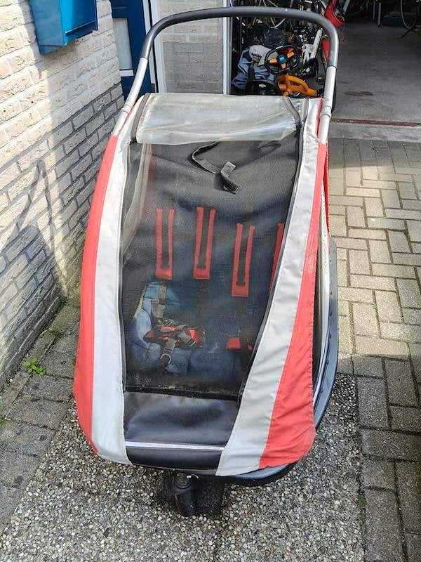 Kidcar fietskar GEBRUIKT, GRATIS AF TE HALEN, Ophalen, Gebruikt, Kinderkar