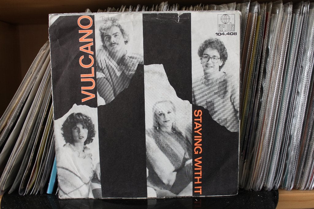 7" Single Vulcano - Staying With It / Heaven So Blue, Cd's en Dvd's, Gebruikt, 7 inch, Ophalen of Verzenden, Pop