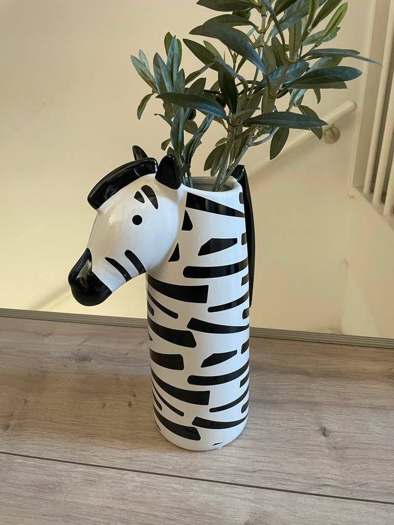 Aardewerk vaas in de vorm van een zebra, 31 cm hoog, Ophalen, Zwart, Aardewerk of Porselein, Zo goed als nieuw