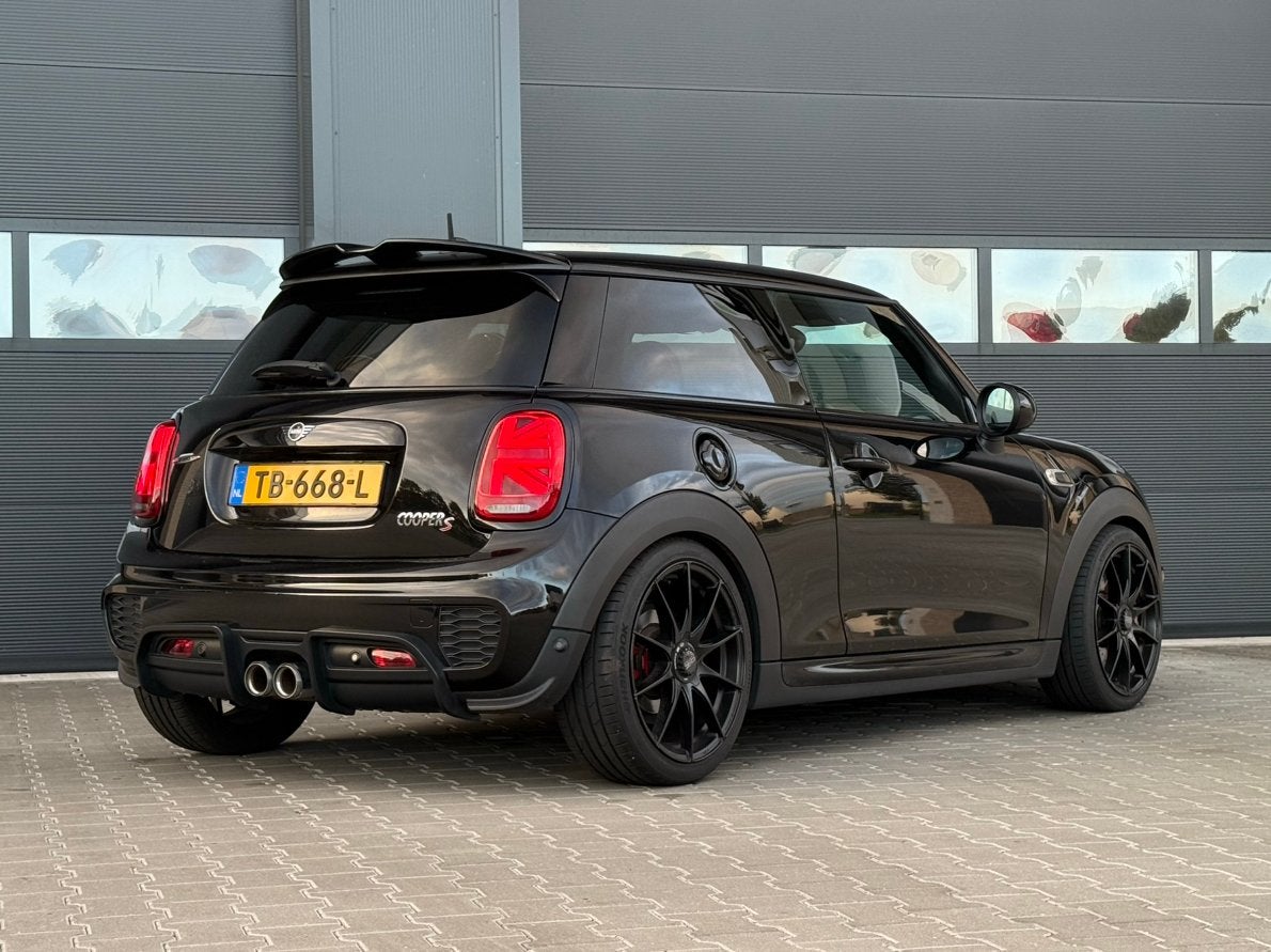 MINI Cooper S JCW LCI | DCT| JCW Pro | Pano | H/K| OZ Wielen, Auto's, Euro 6, 4 stoelen, Zwart, Bruin