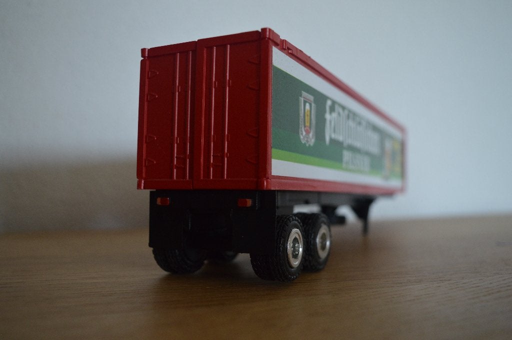 amerikaanse trailer 1/50  conrad, Hobby en Vrije tijd, Modelauto's | 1:50, Ophalen of Verzenden, Zo goed als nieuw, Overige typen
