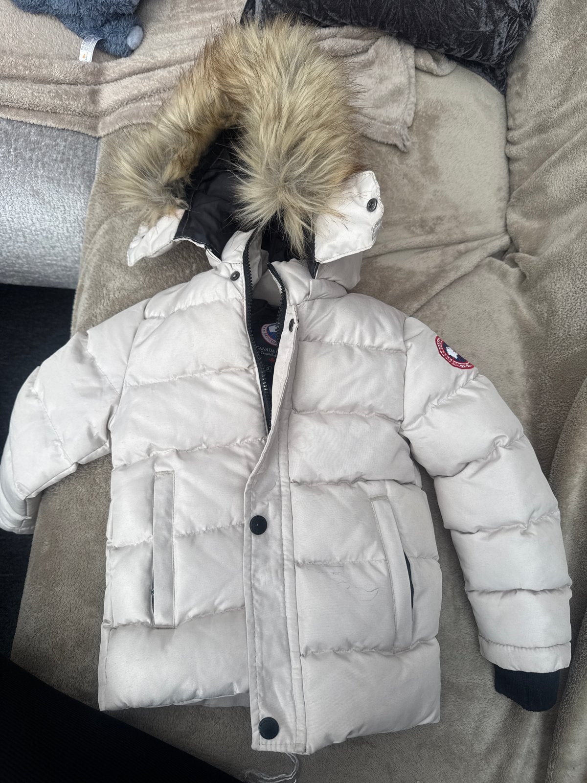 Canada Goose Kinderjas - Wit met Bontkraag, Ophalen of Verzenden, Zo goed als nieuw, Jongen of Meisje