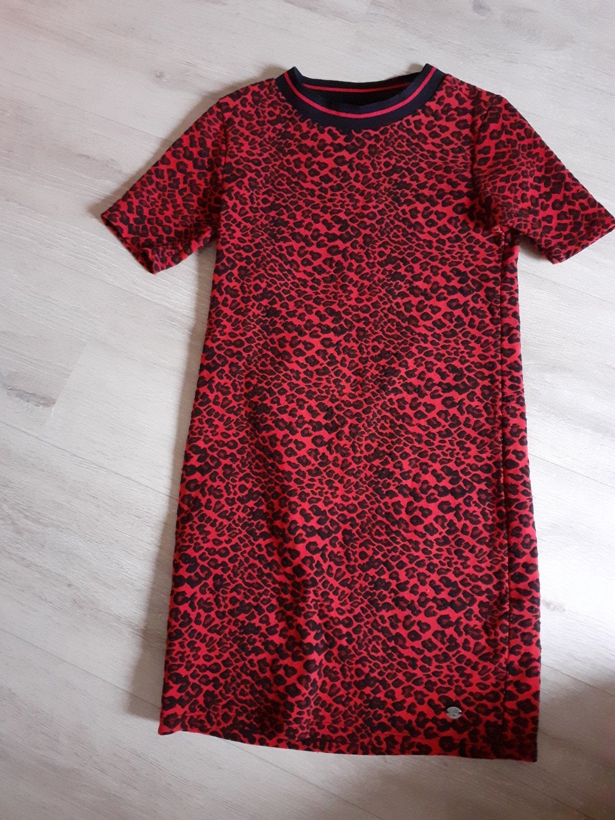 Leuke jurk Jill zwart rood maat 146/152, Kinderen en Baby's, Kinderkleding | Maat 146, Meisje, Ophalen of Verzenden, Zo goed als nieuw