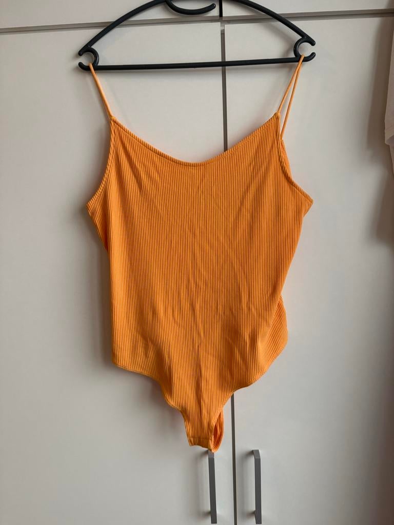 Oranje body met open rug van H&M, Maat 42/44 (L), Oranje, Ophalen of Verzenden, Zonder mouw
