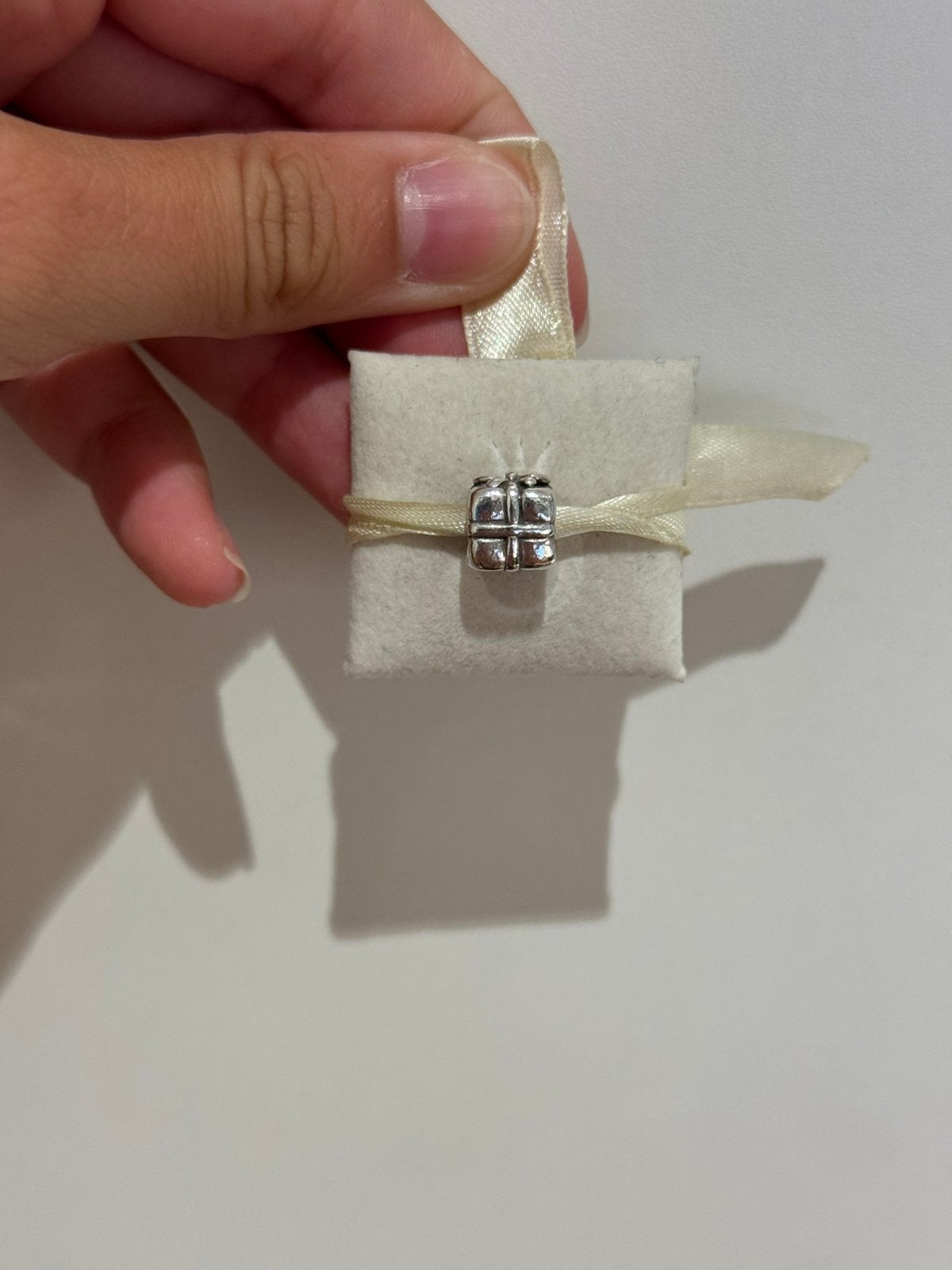 Pandora Bedel Zilver Cadeau Kado, 18 tot 19, Verzenden, Zo goed als nieuw, Dame
