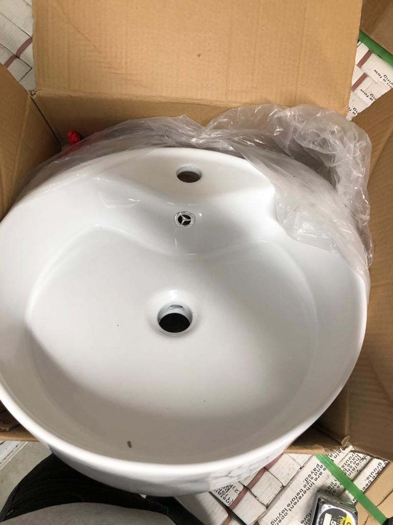 TWEE RONDE BADKAMER WASTAFELS, Ophalen, (Half)hoge kast, Minder dan 50 cm, Zo goed als nieuw