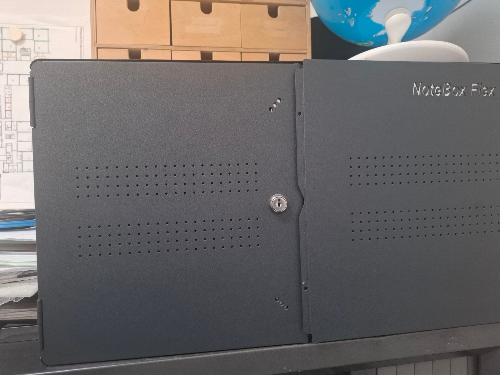 NoteBox Flex Oplaadkast voor Tablets/Ipads, Ophalen of Verzenden, Gebruikt