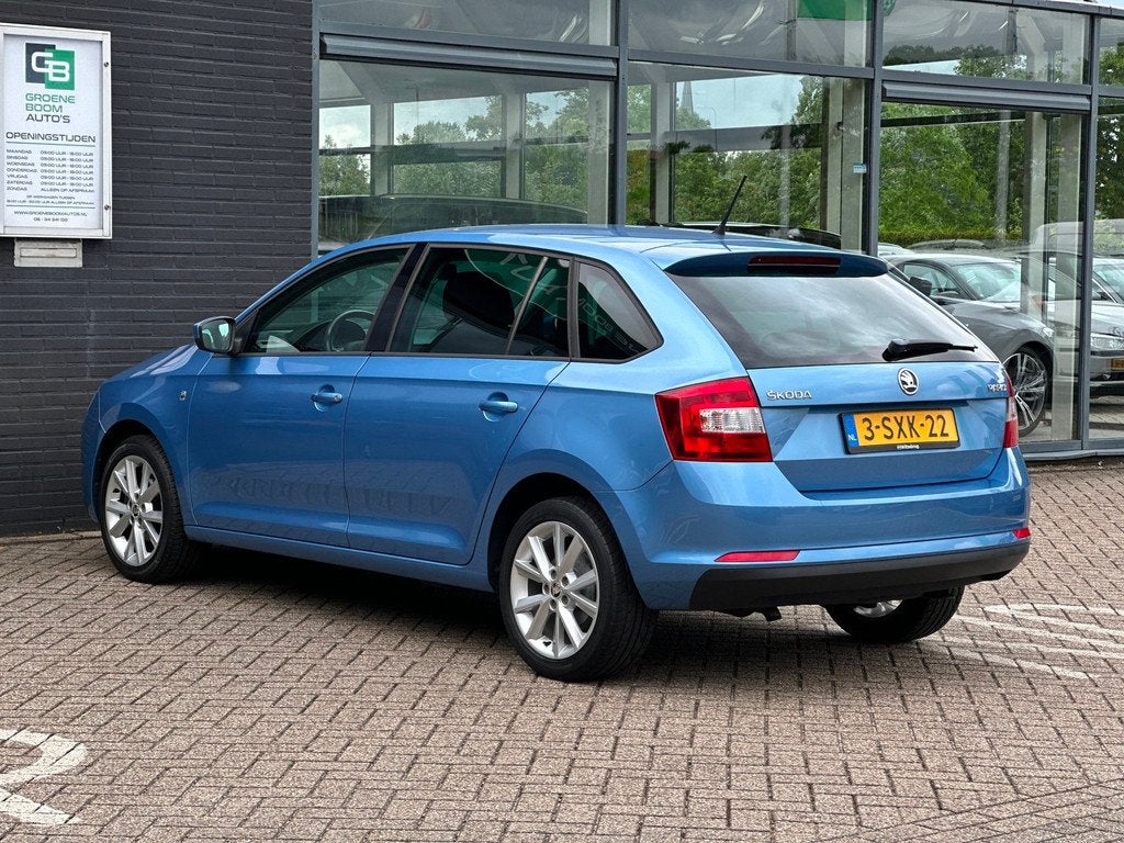 Skoda Rapid Spaceback 1.2 TSI Greentech Ambition Businesslin, Auto's, Voorwielaandrijving, Euro 5, 4 cilinders, Blauw